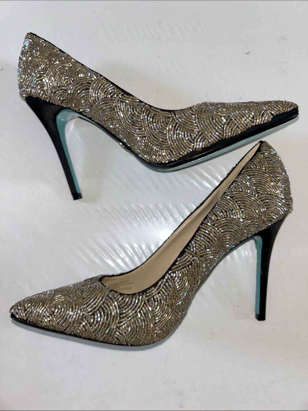 NWOB Blue by Betsey Johnson “SB-Clair” Fully Beaded Pointed Toe Heels Pumps